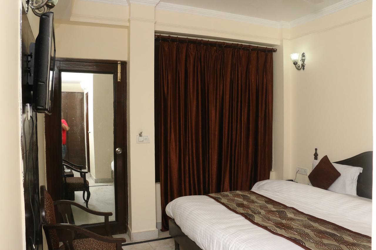 New Bharat Hotel Mussoorie Eksteriør billede