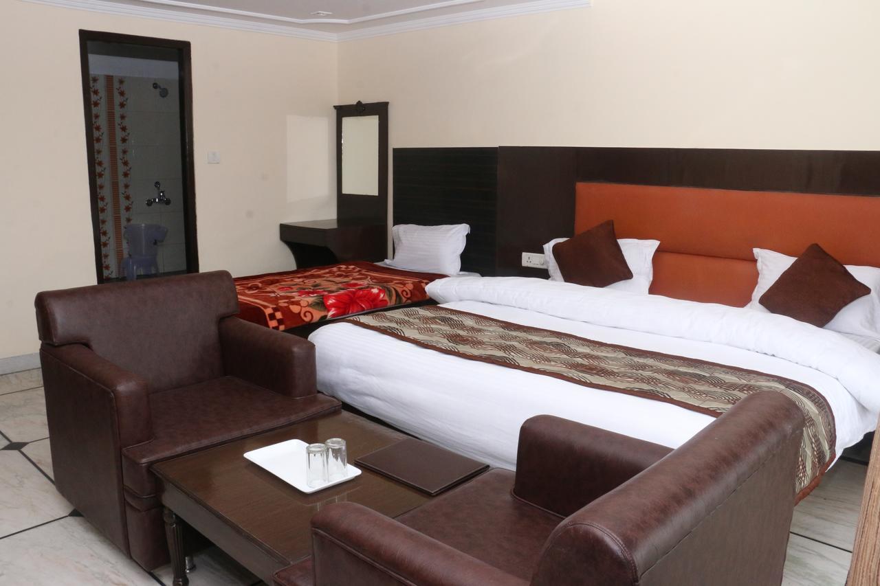 New Bharat Hotel Mussoorie Eksteriør billede