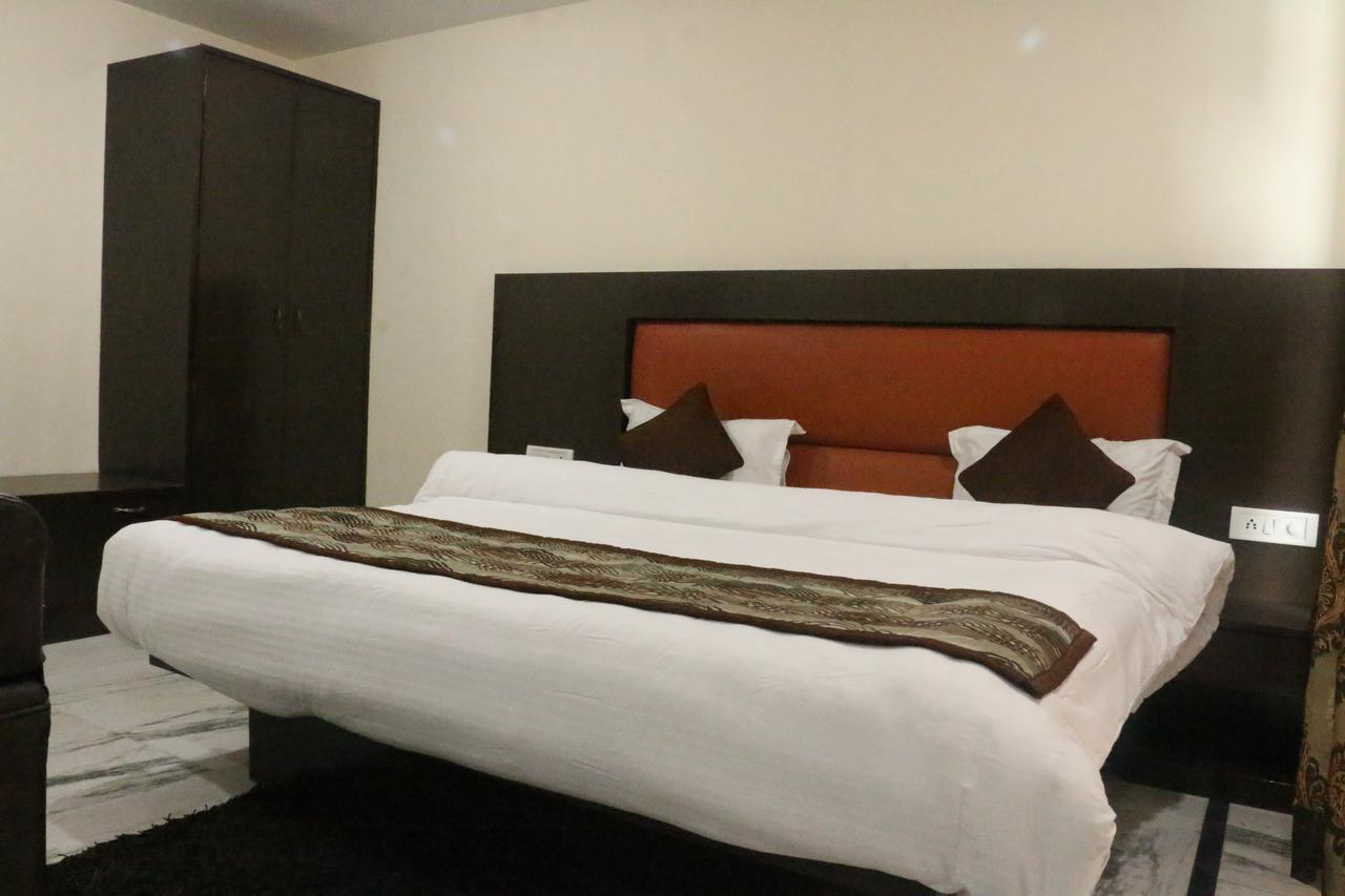 New Bharat Hotel Mussoorie Eksteriør billede