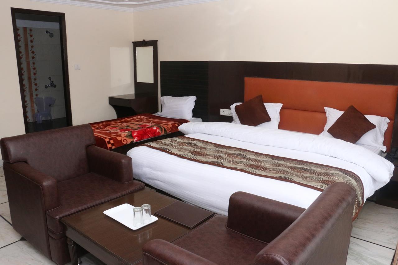 New Bharat Hotel Mussoorie Eksteriør billede
